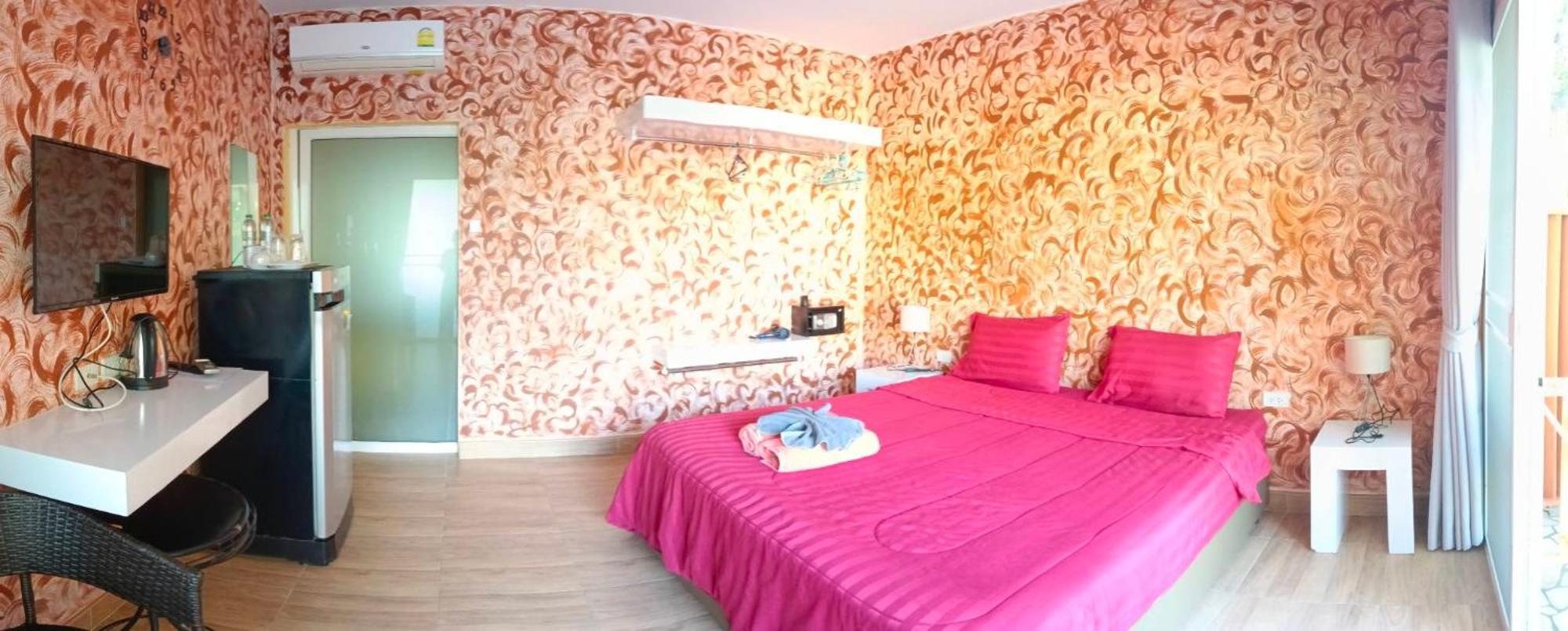 Ban Elephant Blanc Hotel 3*