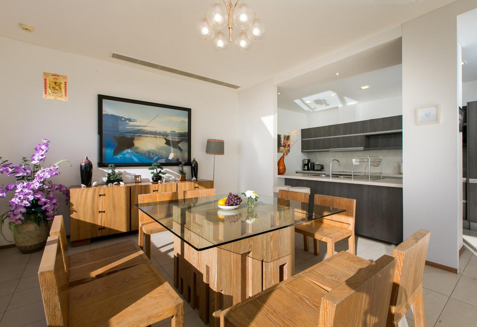 The Heights Penthouse Ocean View A11 Near