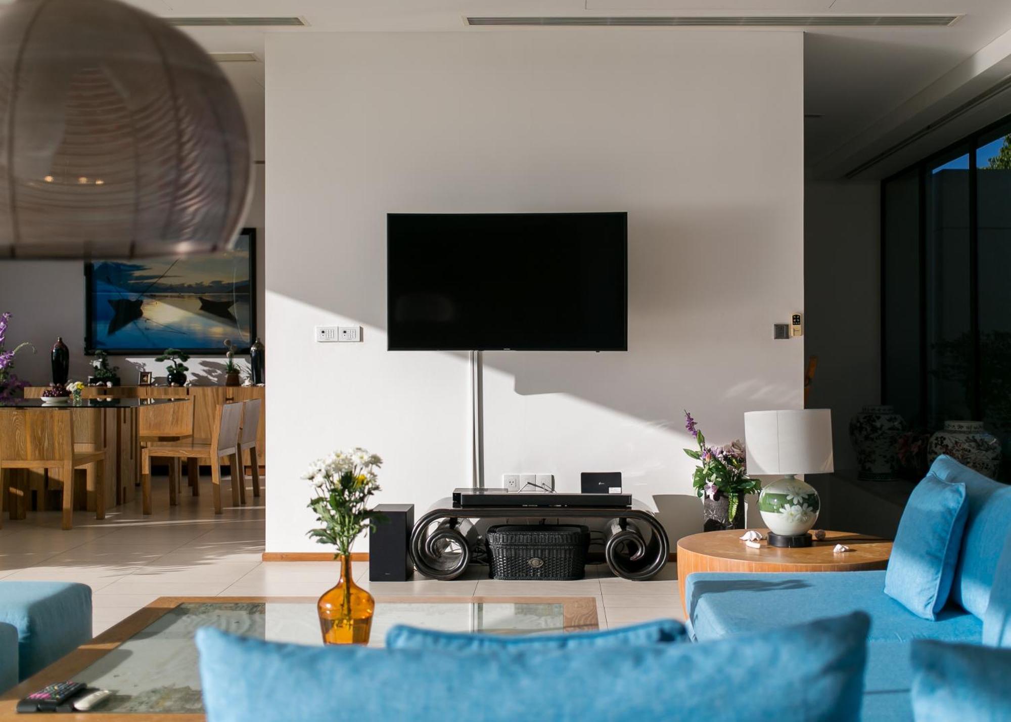 The Heights Penthouse Ocean View A11 Near *