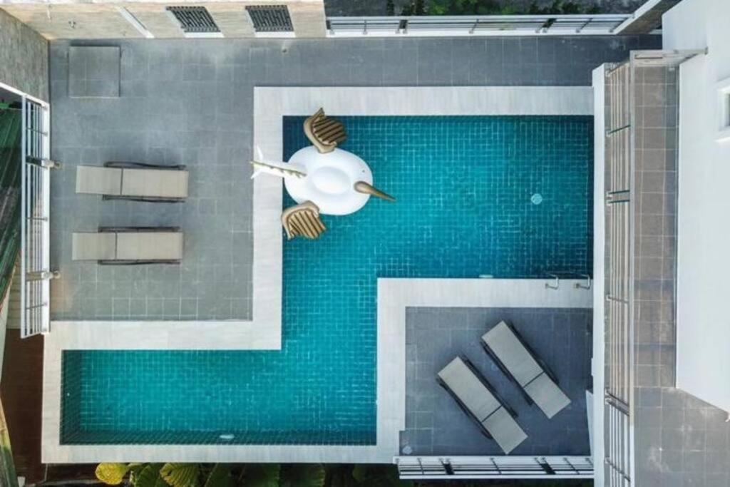 Deluxe Pool Villa