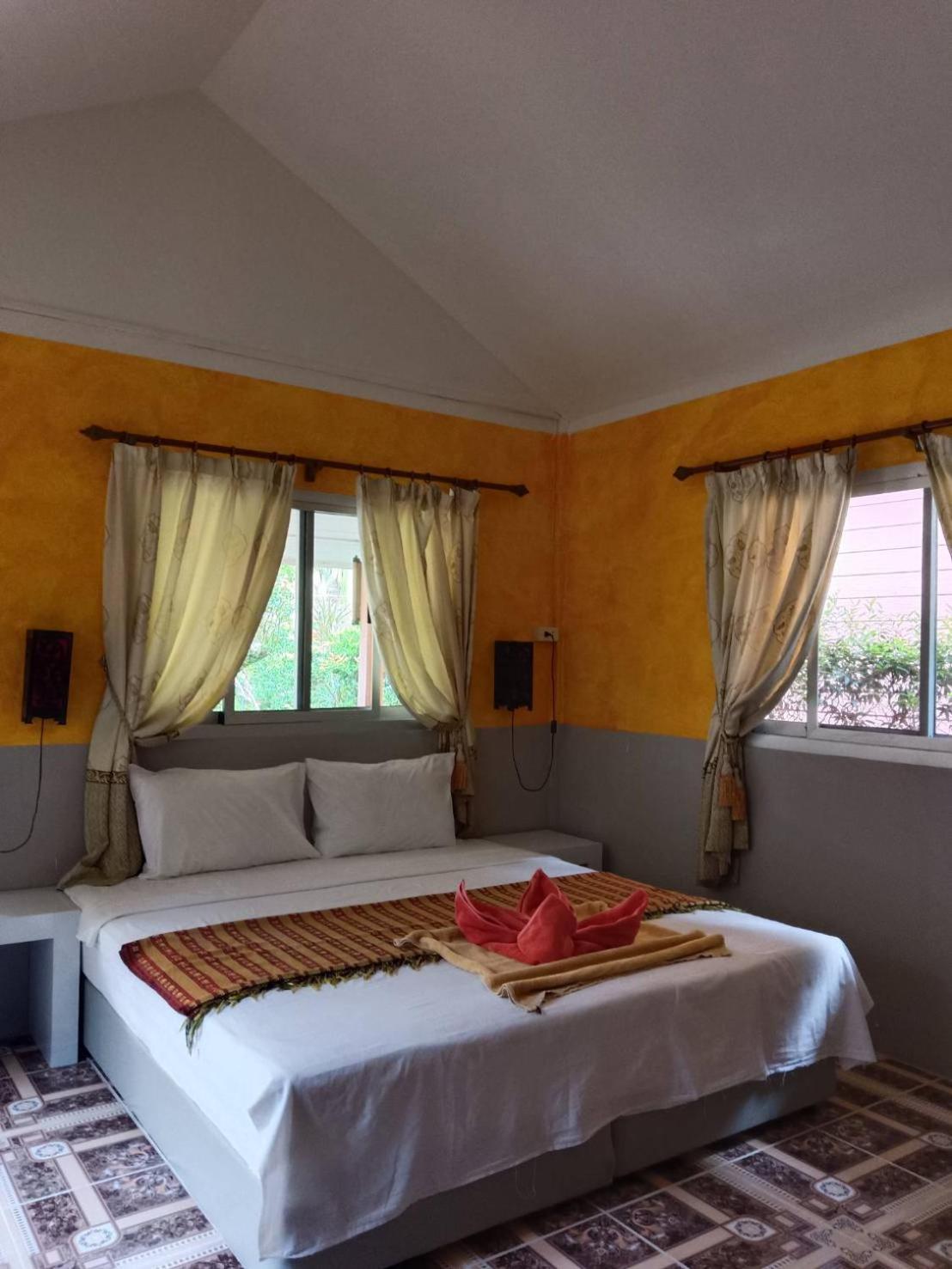 Ban Elephant Blanc 3* Kata Beach (Phuket)