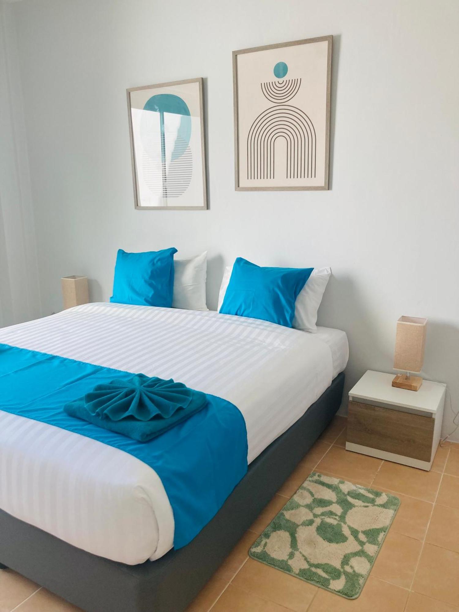 Helene Hotel 3*