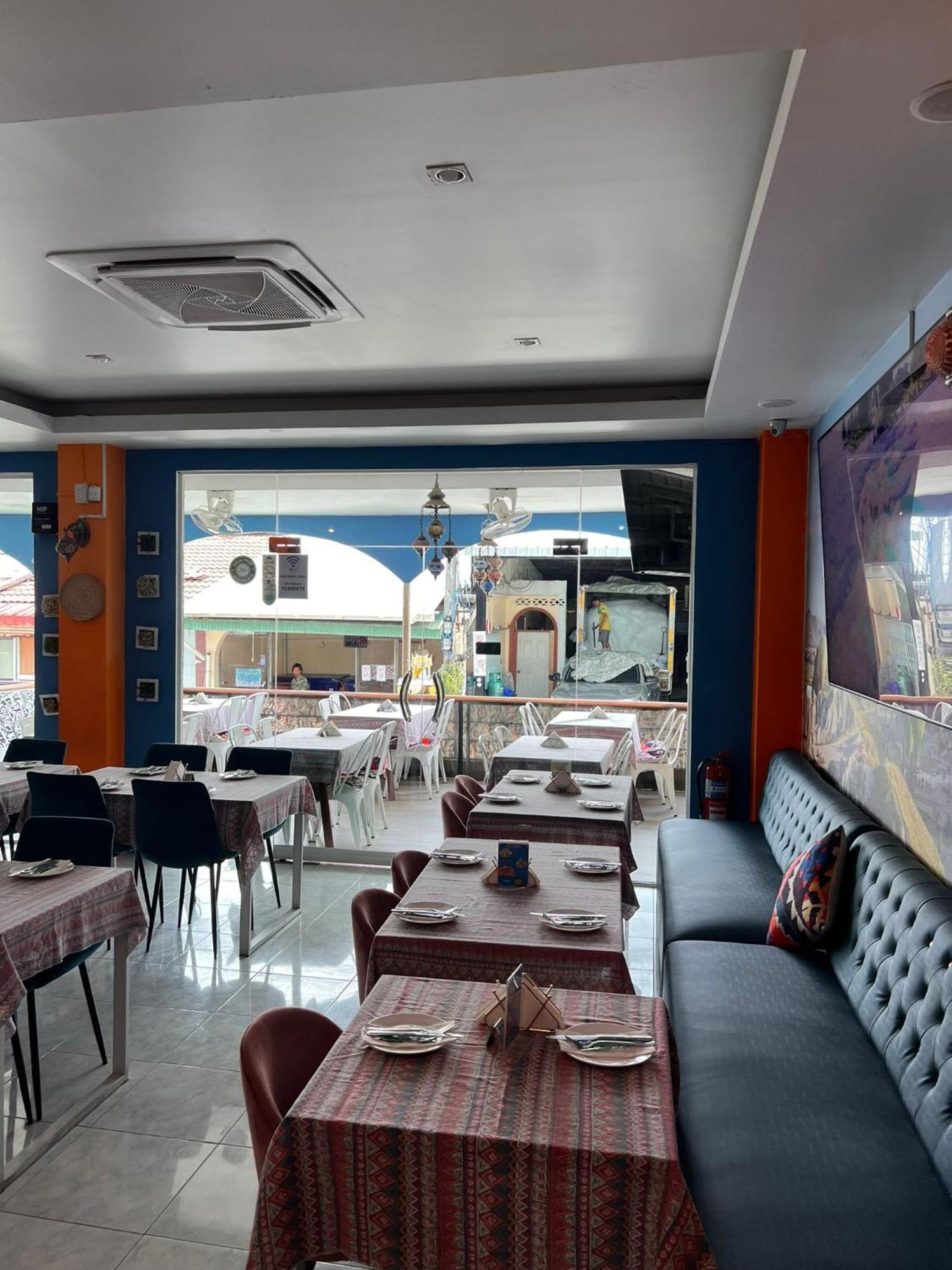 Kiwi Boutique Hotel