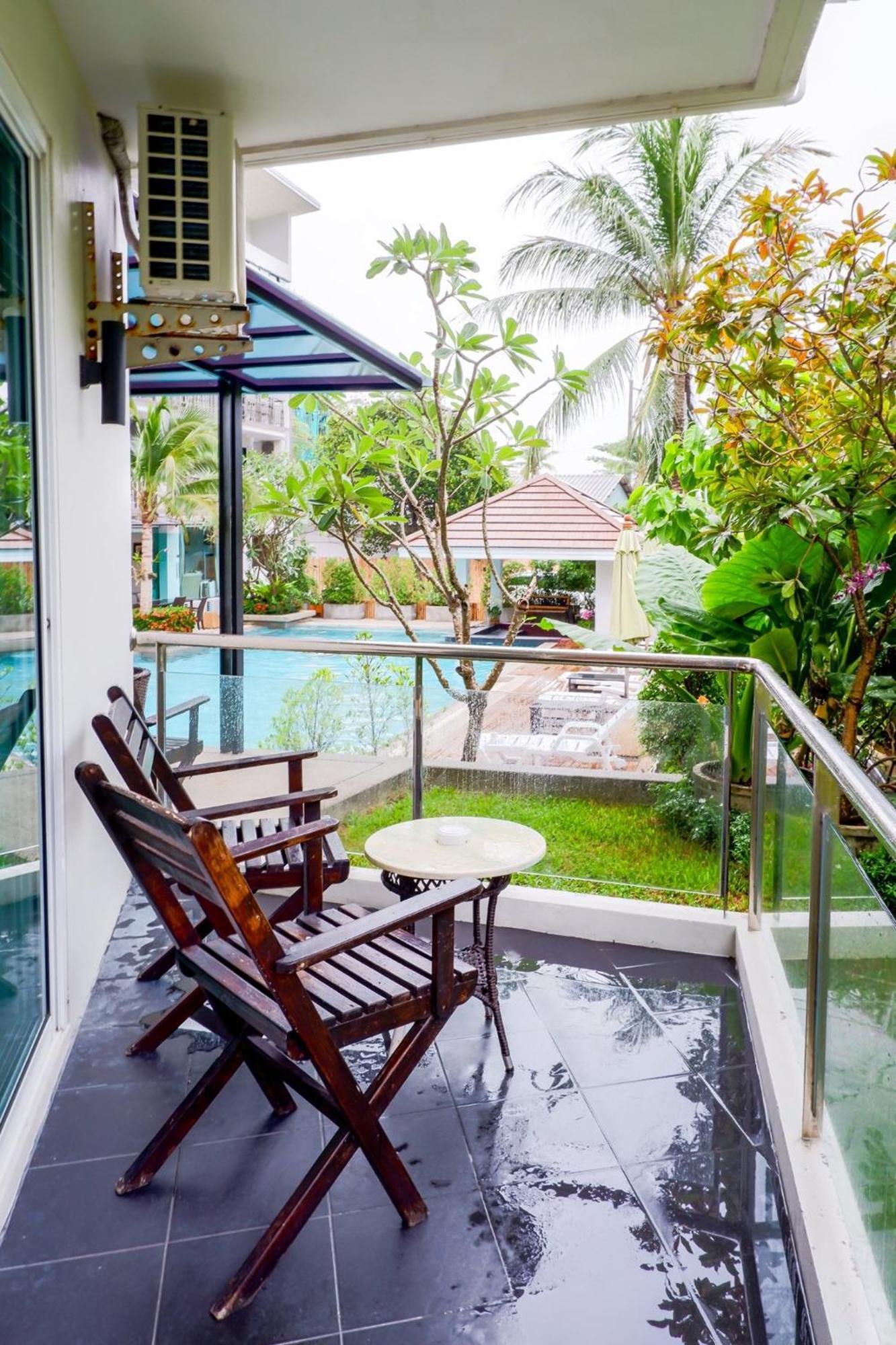 Hotel Dipantai Boutique 4*