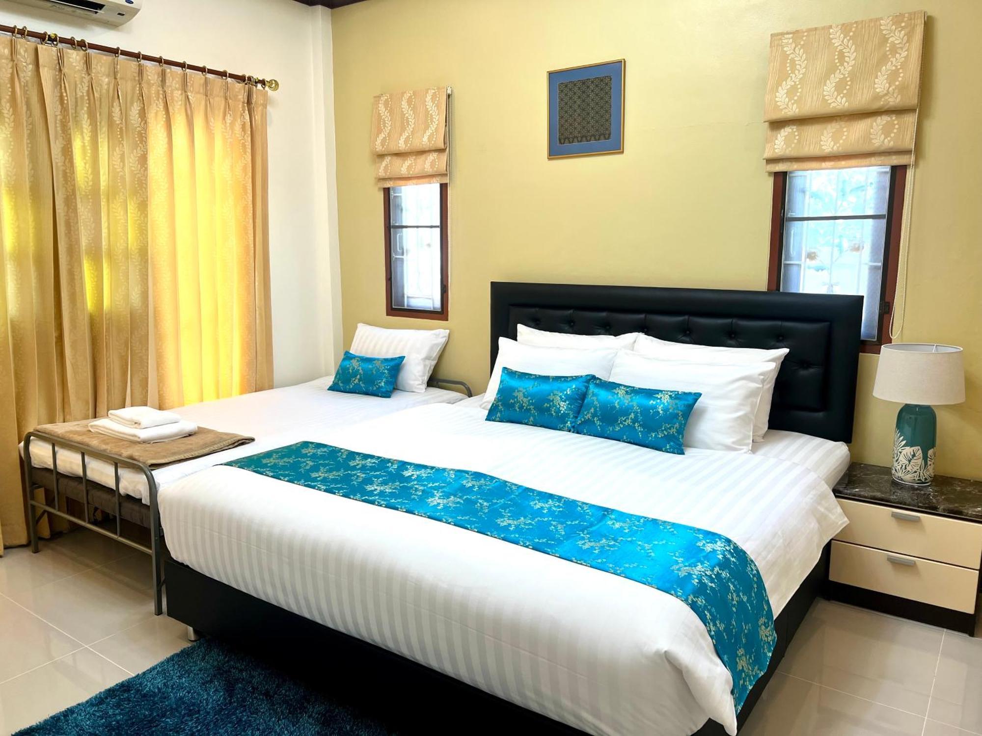 Malinee Phuket Holiday home *
