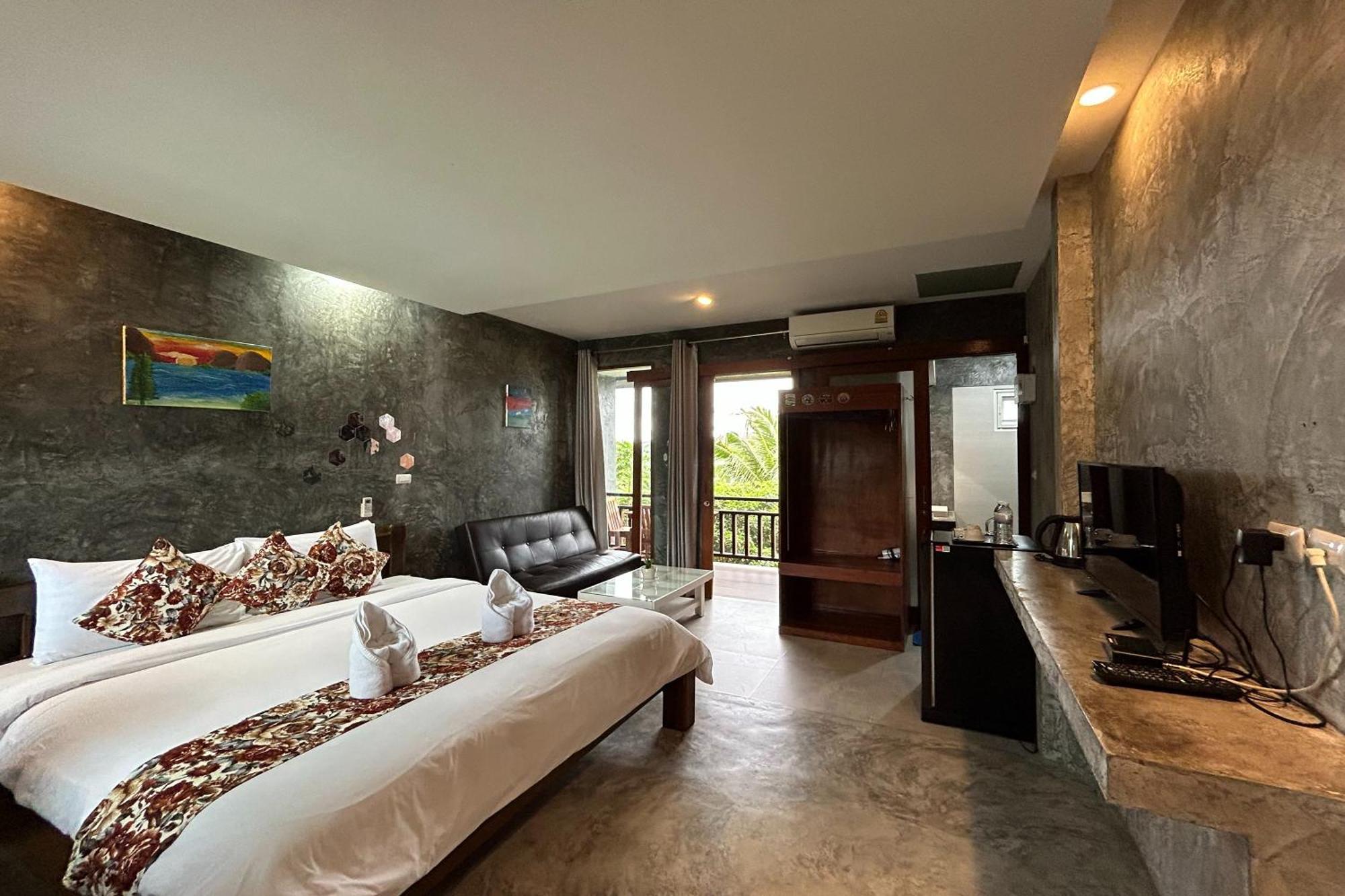 Tann Anda Resort Ban Riang