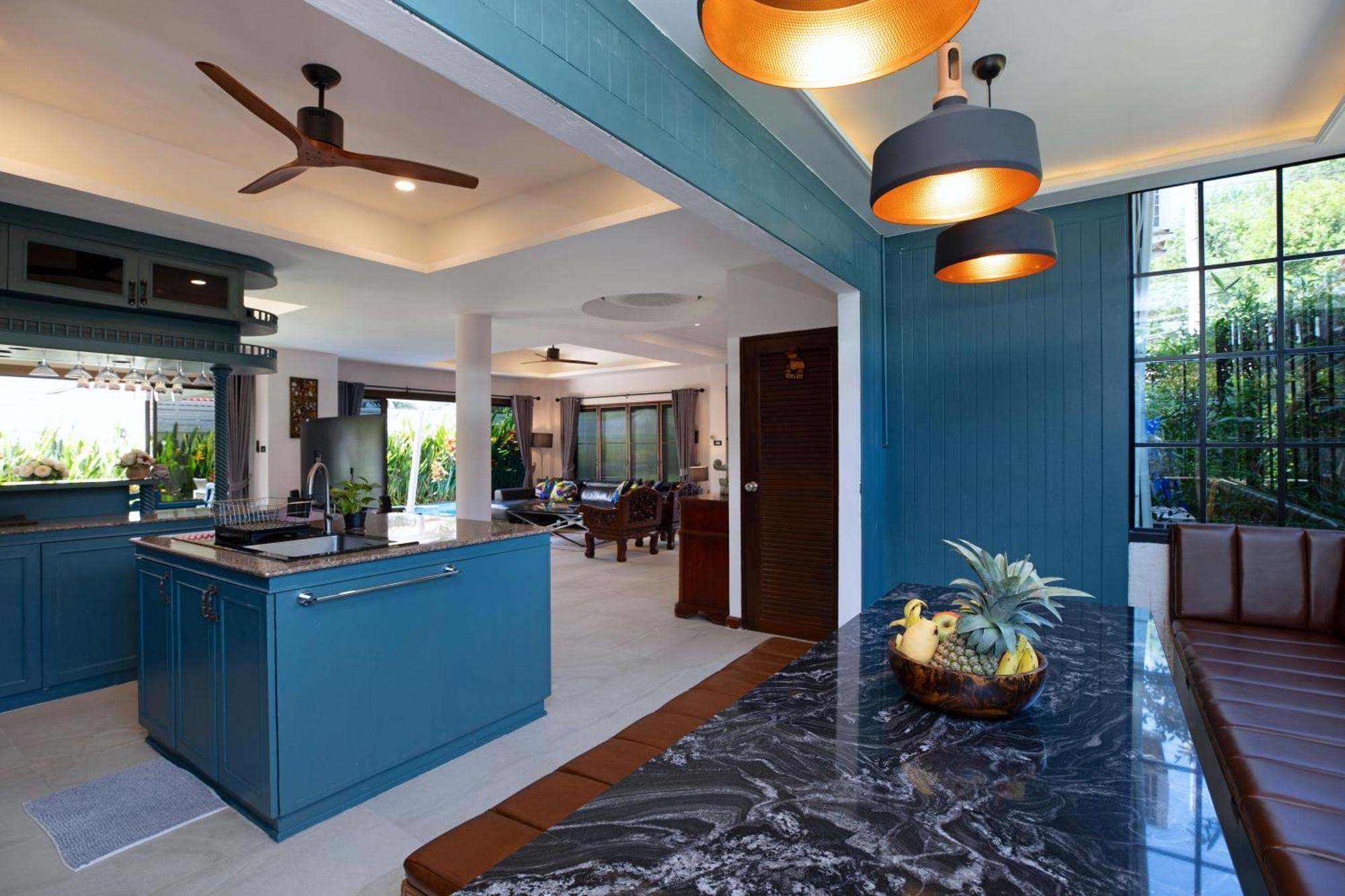 Villa Holidays - Oxygen Pool, Sauna, Billard, Gym! 2-storey Tropical Havana N Kamala Beach