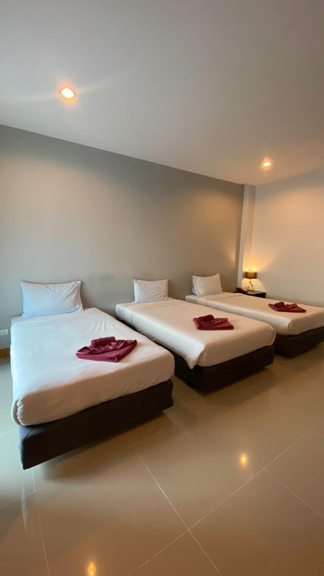 Sea Side Hotel Karon