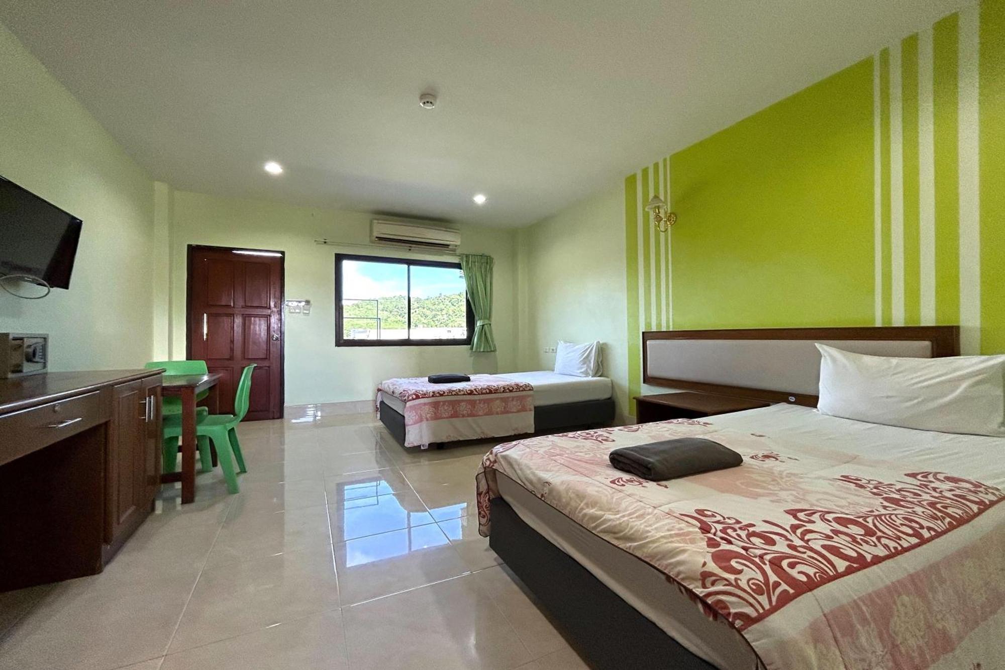 Sb Park Mansion Hotel 2*