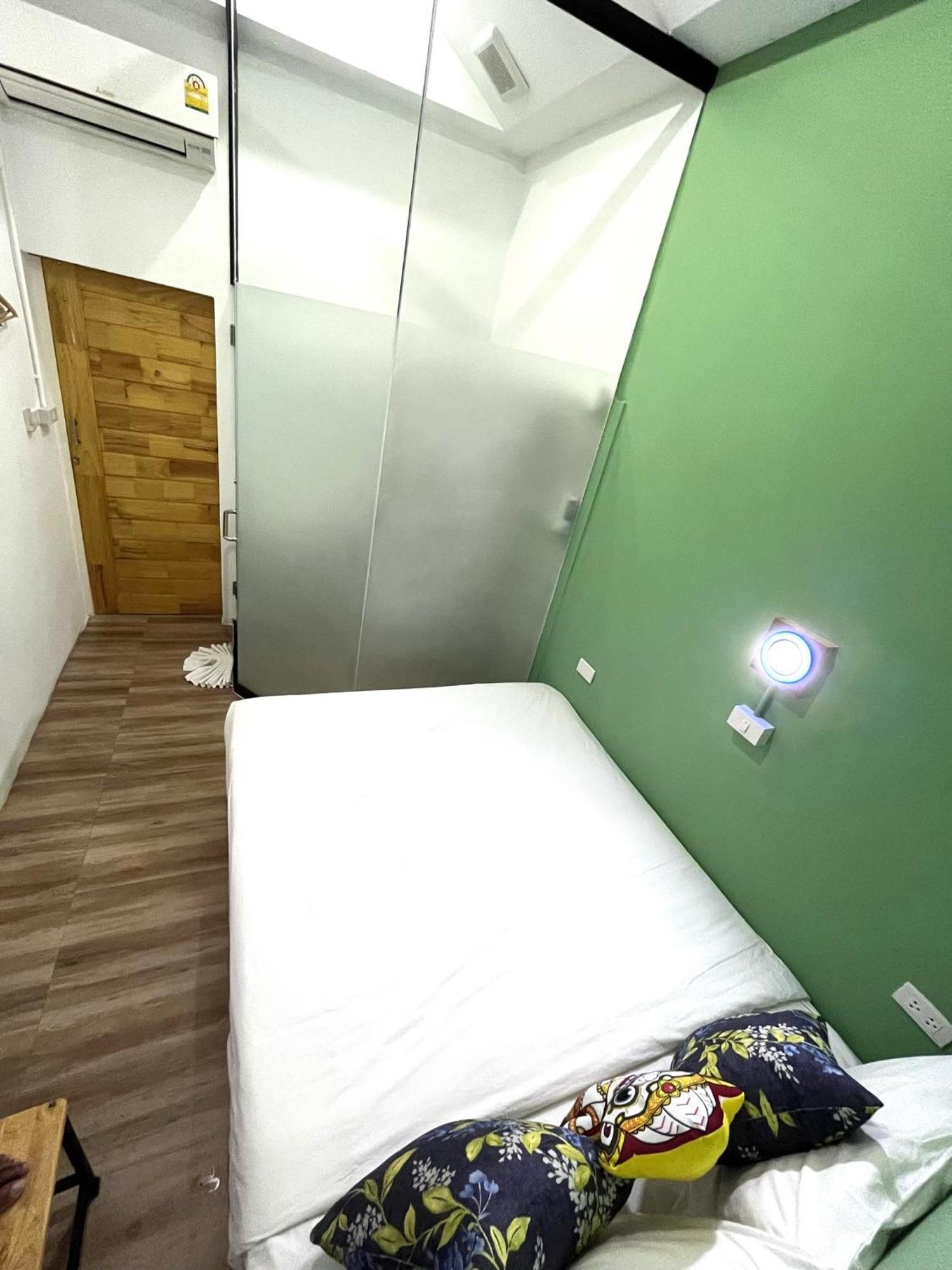 Hanuman Vip - Sha Hostel