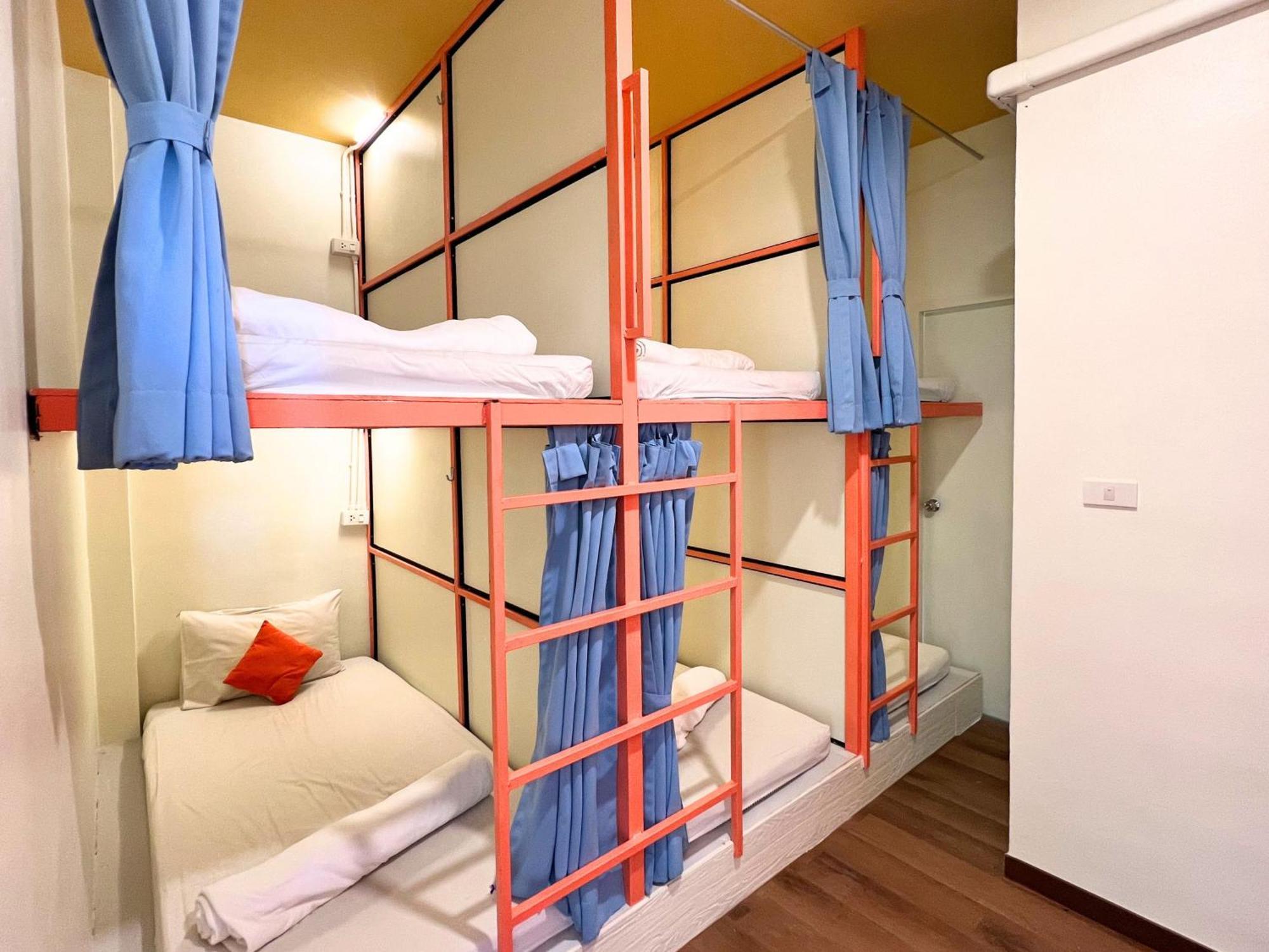 Hostel Sleepy Station Kata Beach (Phuket)