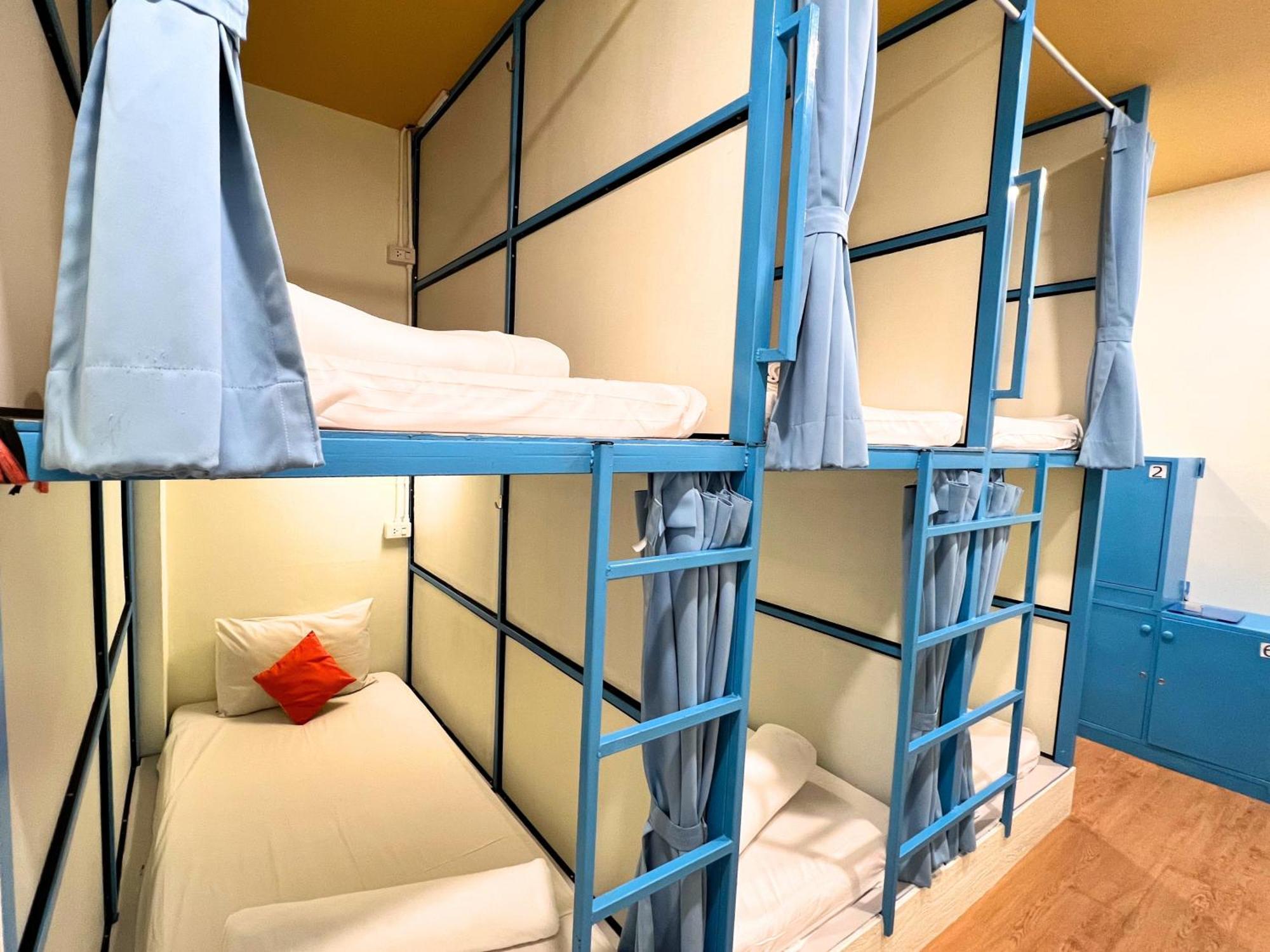 Hostel Sleepy Station
