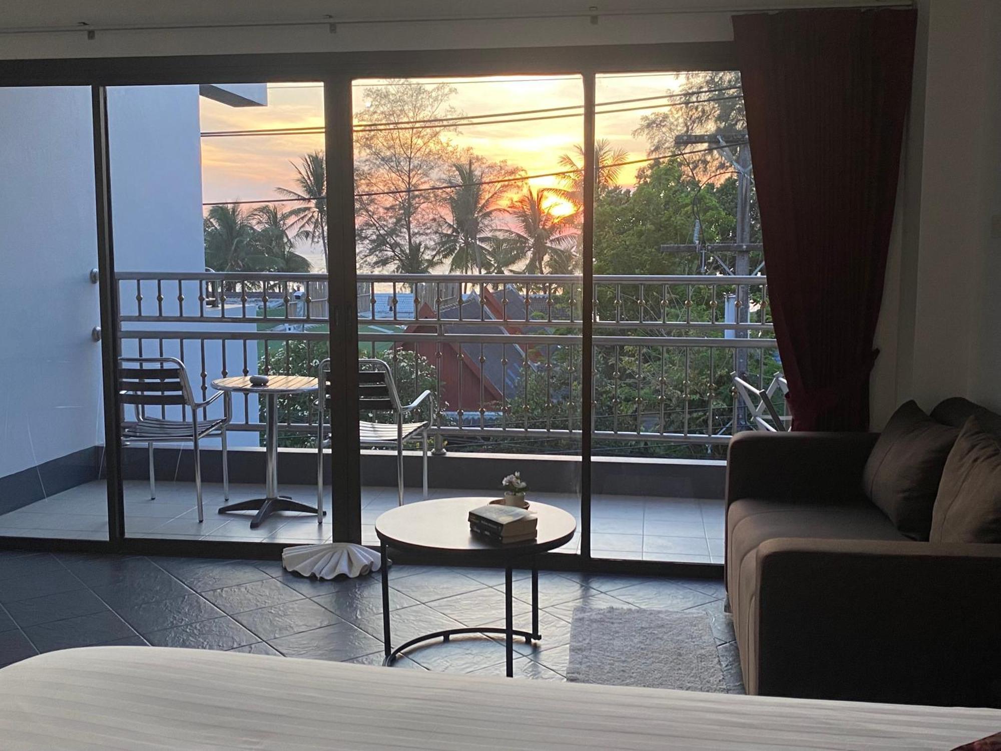 Deng's Hotel Praia de Kamala