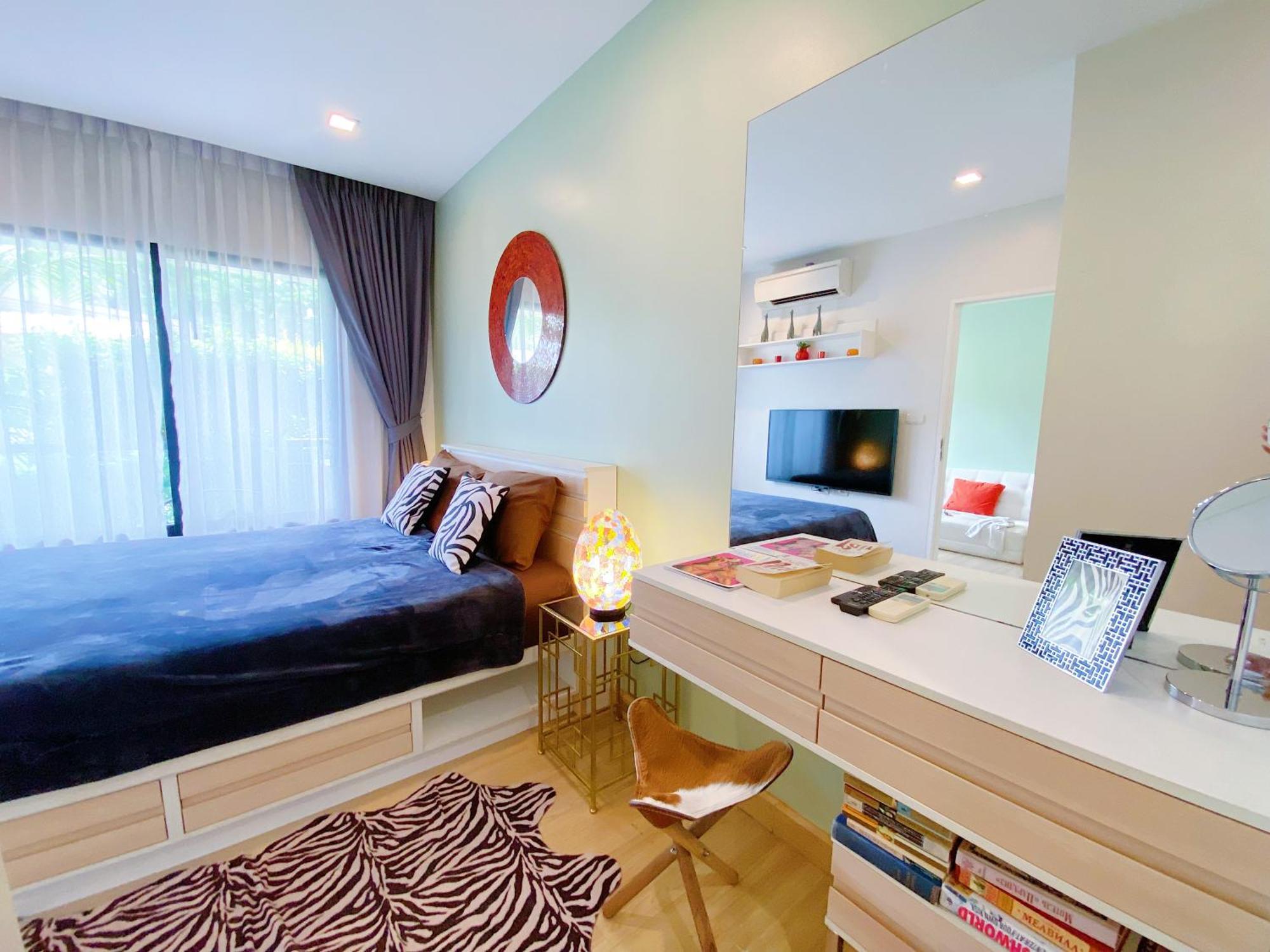 Wow 2 Bedroom Seaview, Pool, Gym, Walk To Beautiful