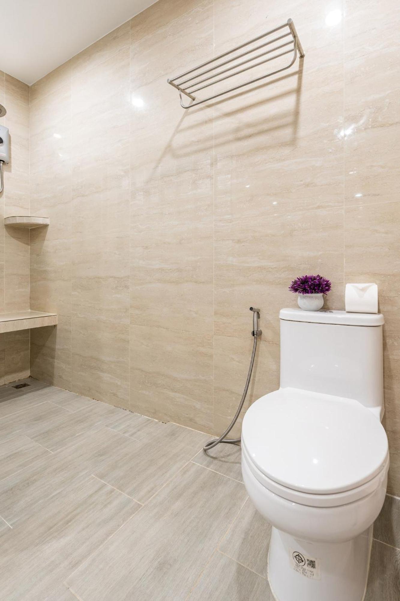 Fantasy 5 Bedroom Modern Private Pool