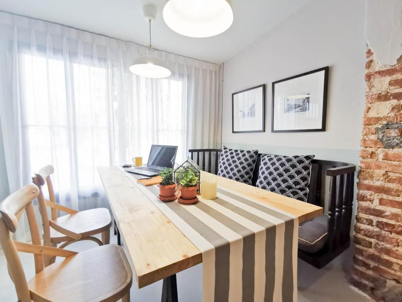 Snoozy Apartment