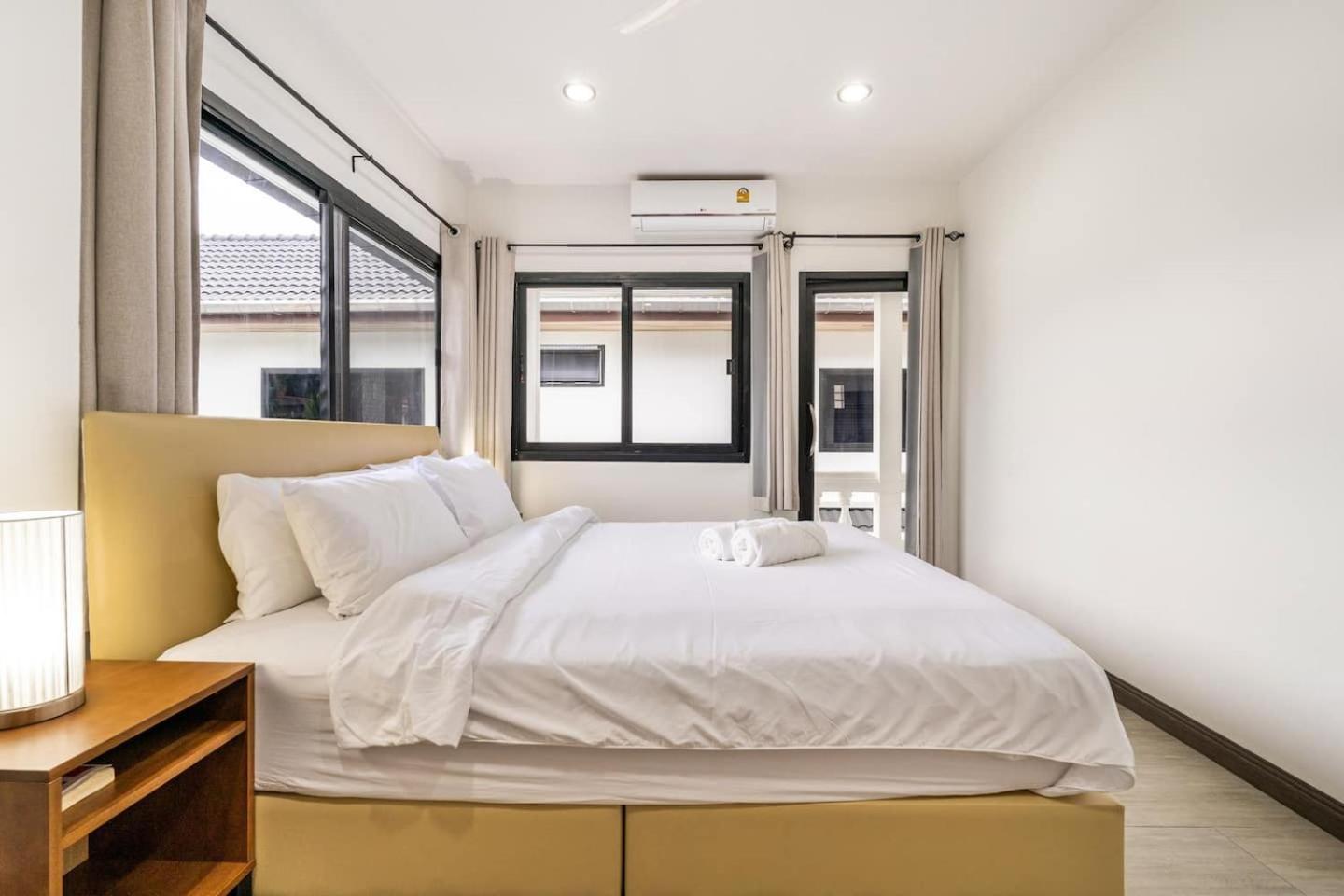 Fantasy - 2 Bedroom Pool View - Apartment *