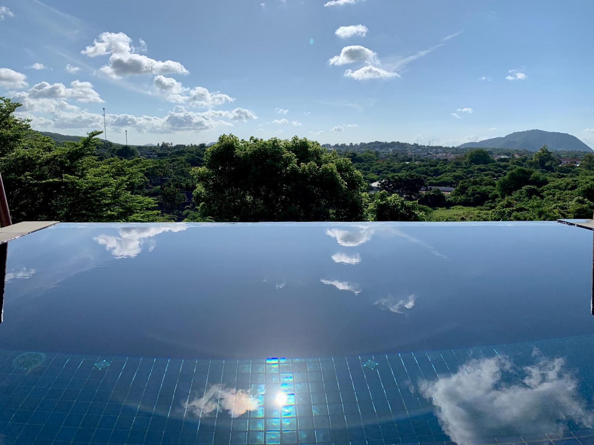 Infinity Pool At Viewpoint *
