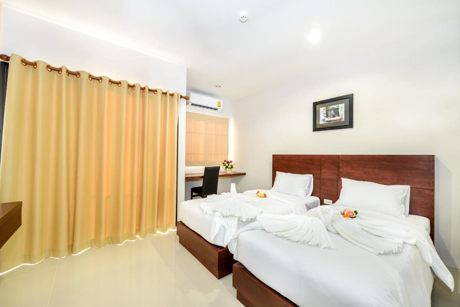 The Topaz Town Aparthotel