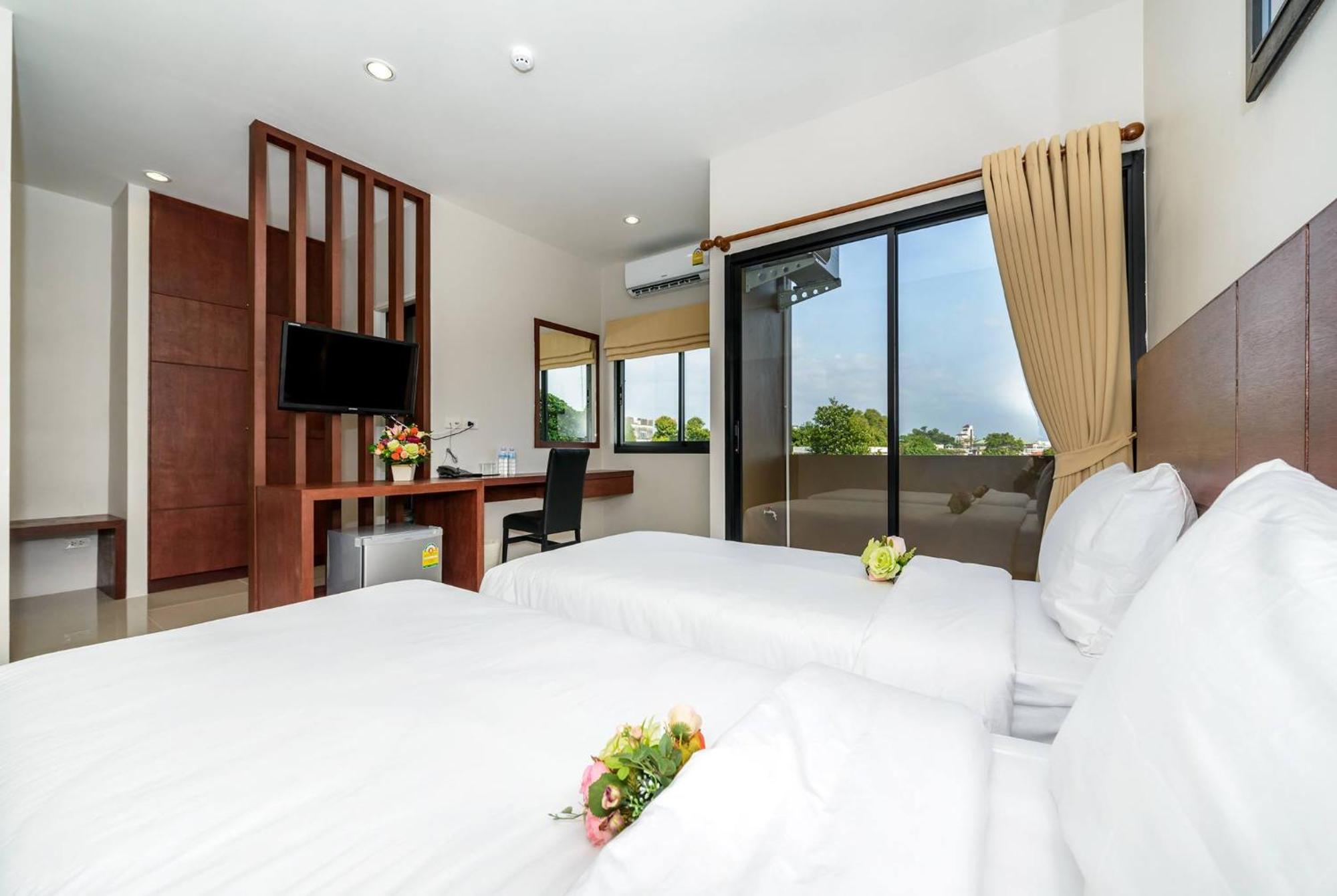 The Topaz Town Aparthotel Phuket