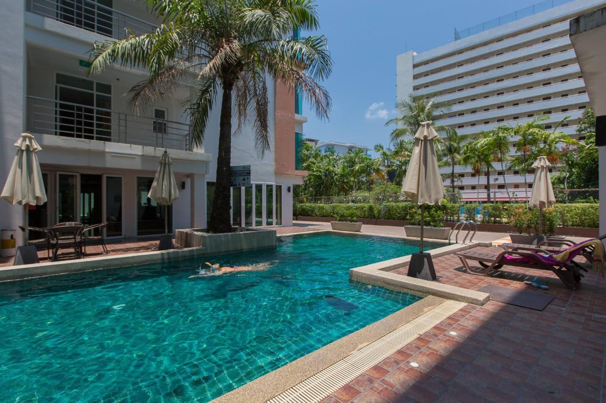 618-penthouse 3 Bedrooms Walking To