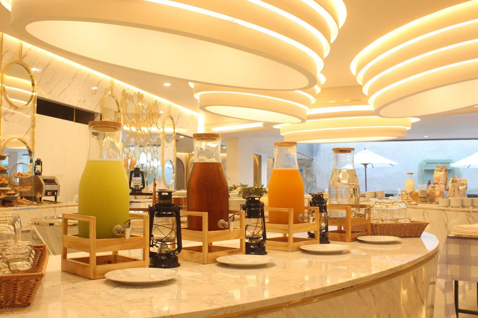 Hotel Wyndham La Phuket 5*