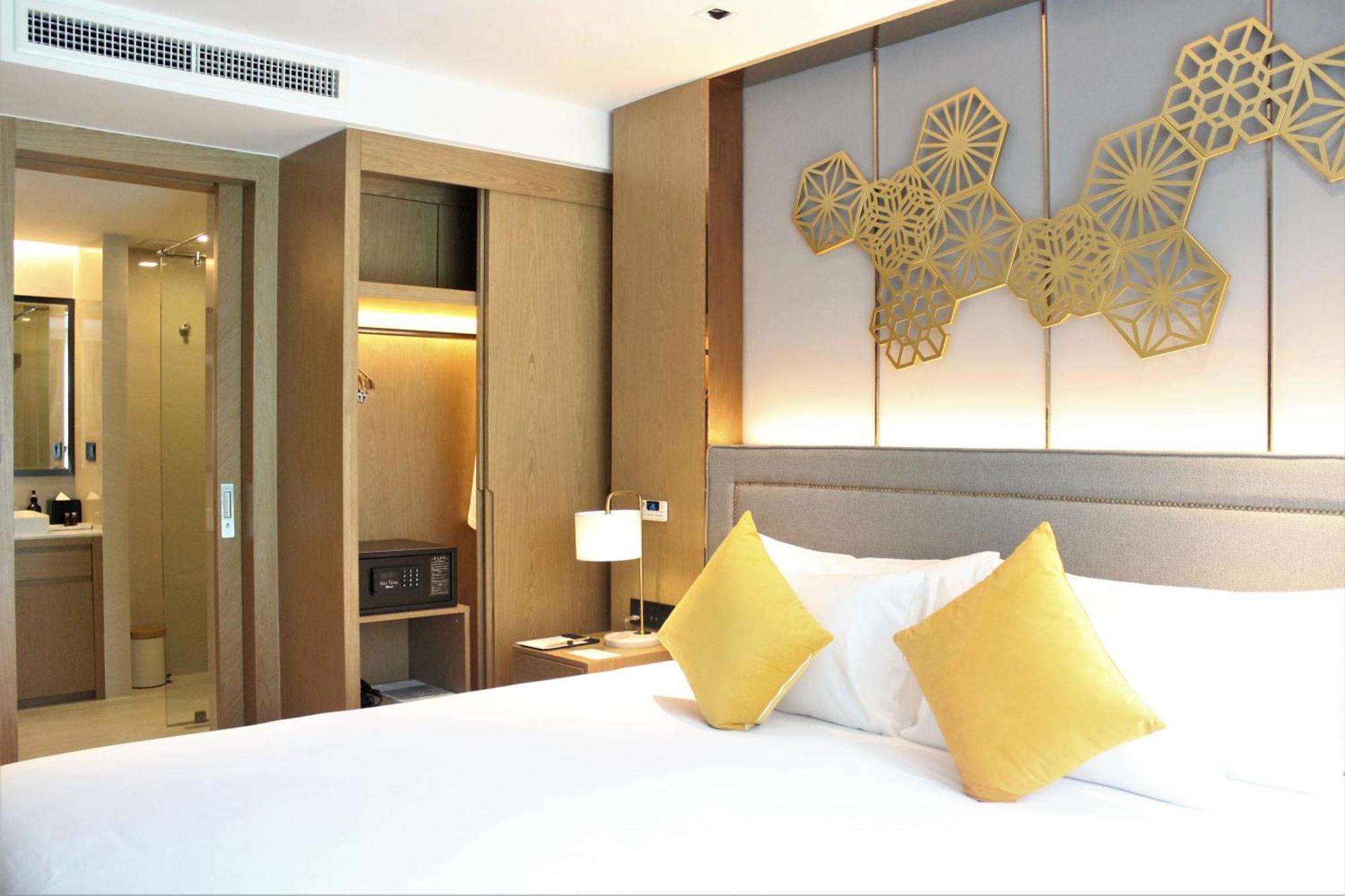 Wyndham La Phuket Rawai