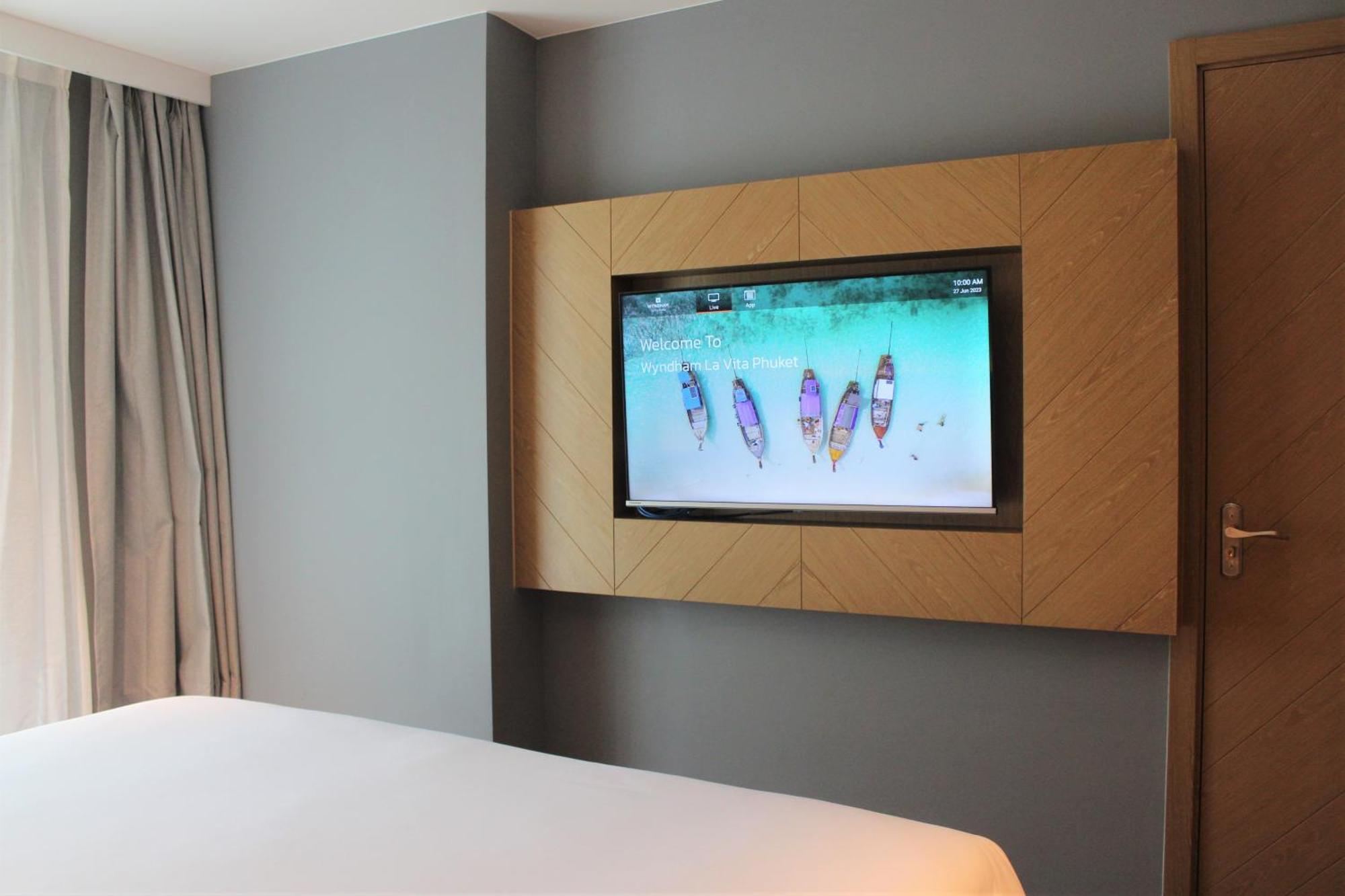 Wyndham La Phuket Hotel