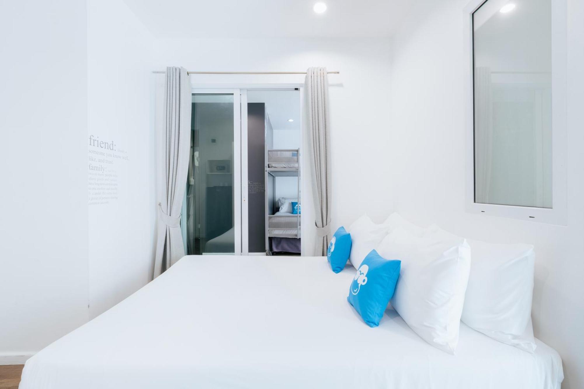 Blu Monkey 3* Phuket