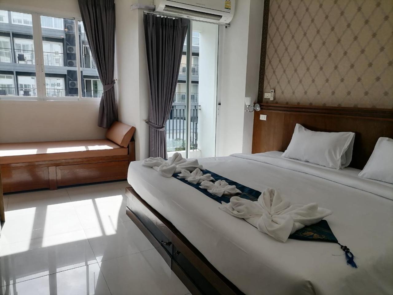 Hotel Nj 3*