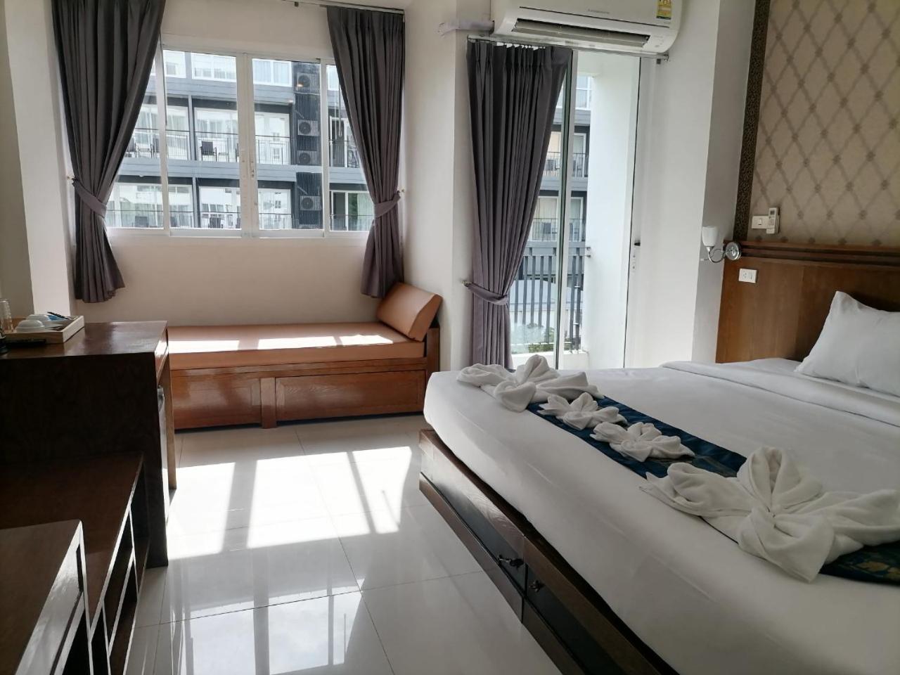 Hotel Nj 3*