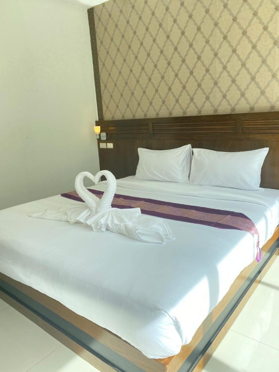 Hotel Nj 3*