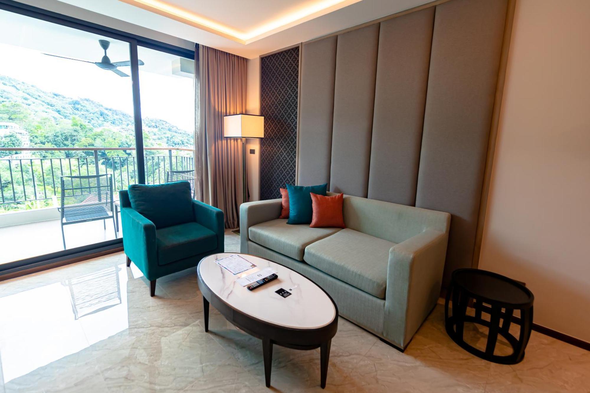 Skyview Phuket Hotel 5*