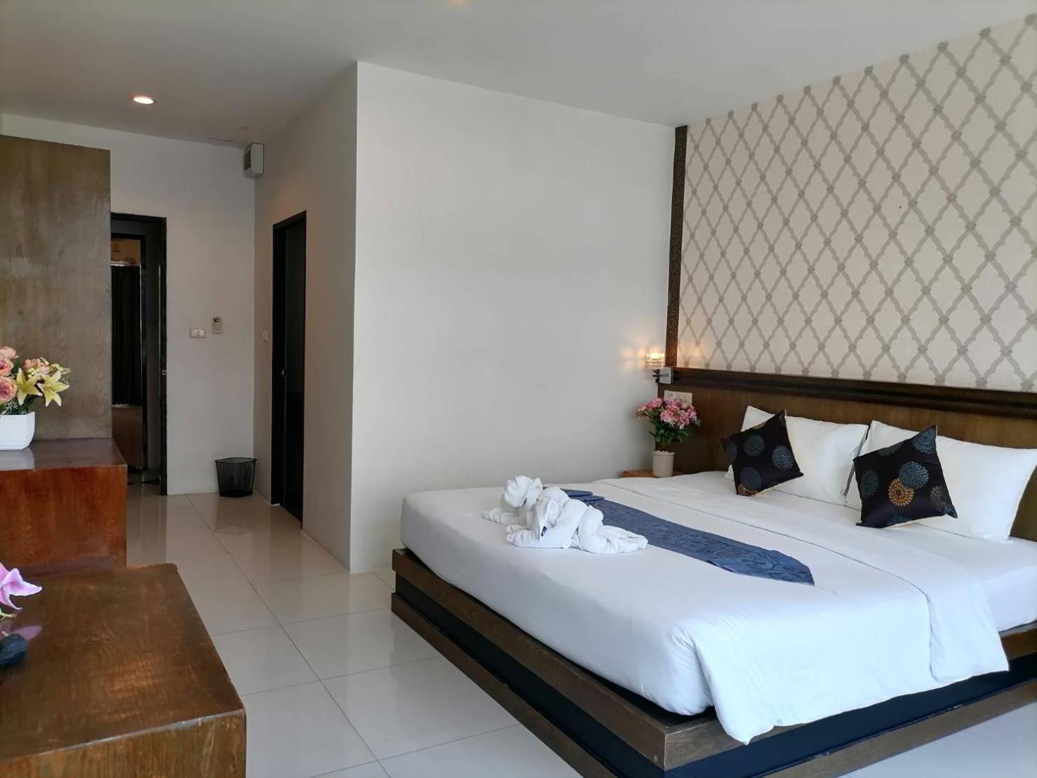 Hotel Nj 3*