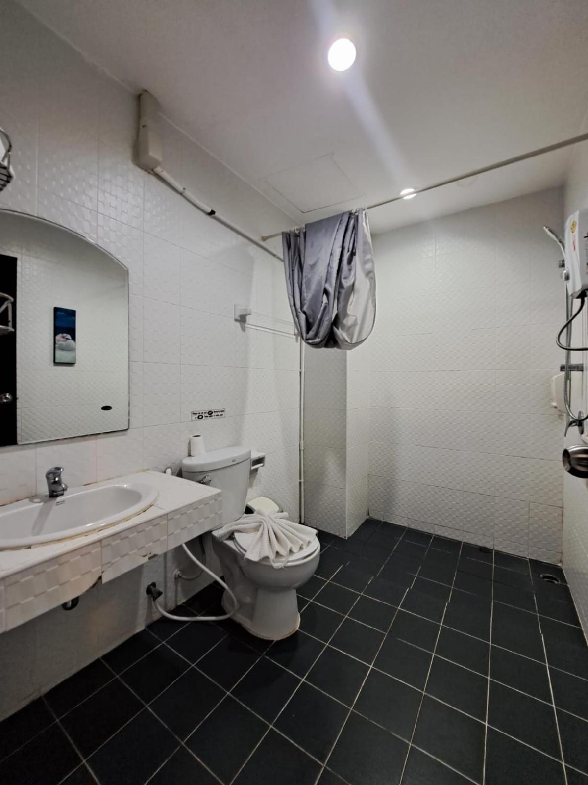 Apartment Baan Oui - Nai Harn *