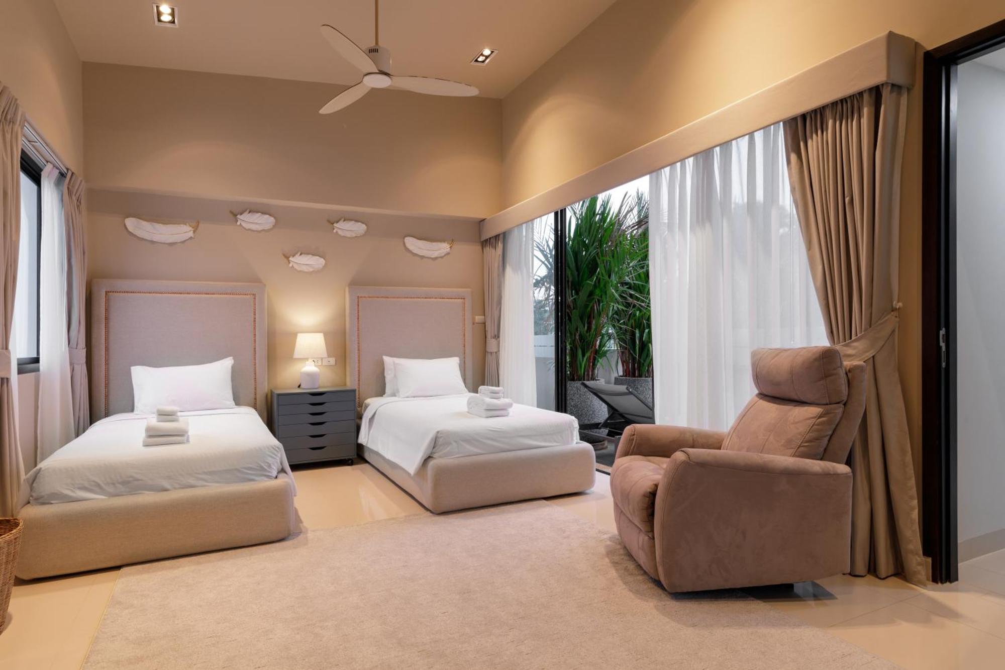 Modern With Pool Close To The - Lp #97 Villa Phuket