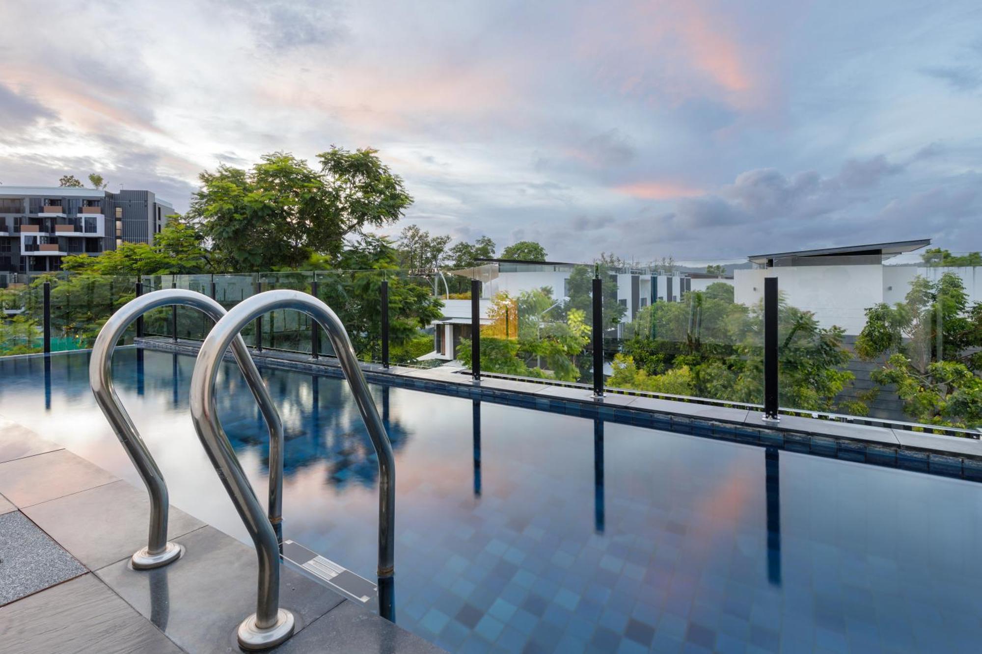 Villa Modern With Pool Close To The - Lp #97 Phuket