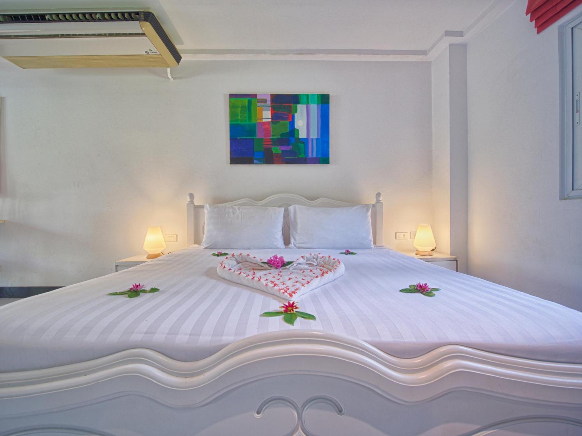 Serenity Lakeside 3* Kathu