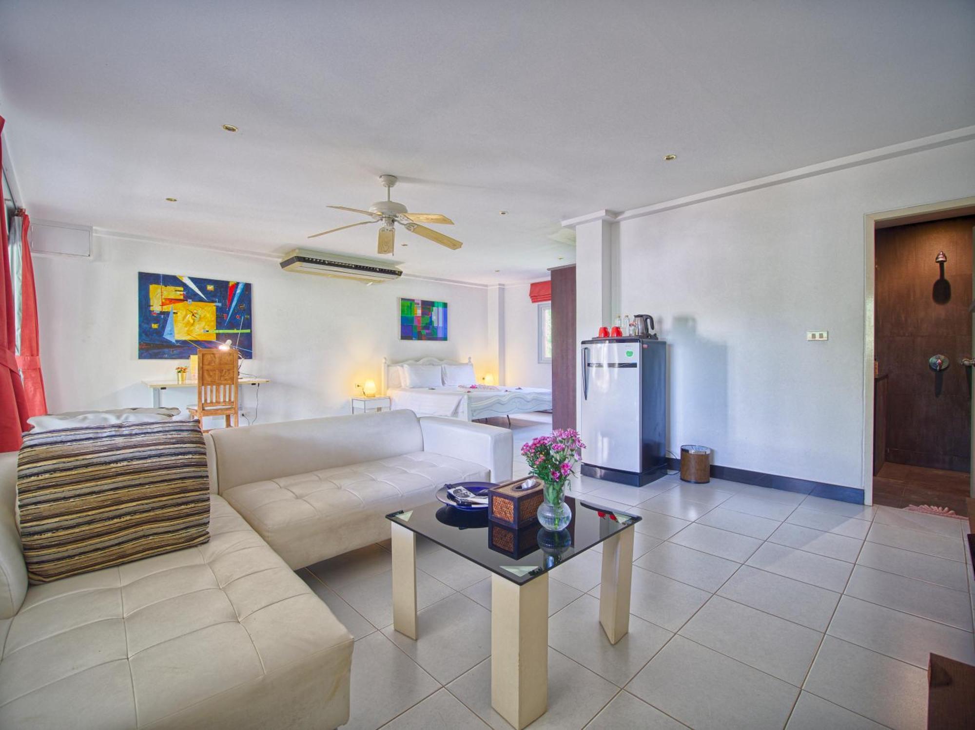 Serenity Lakeside 3* Kathu