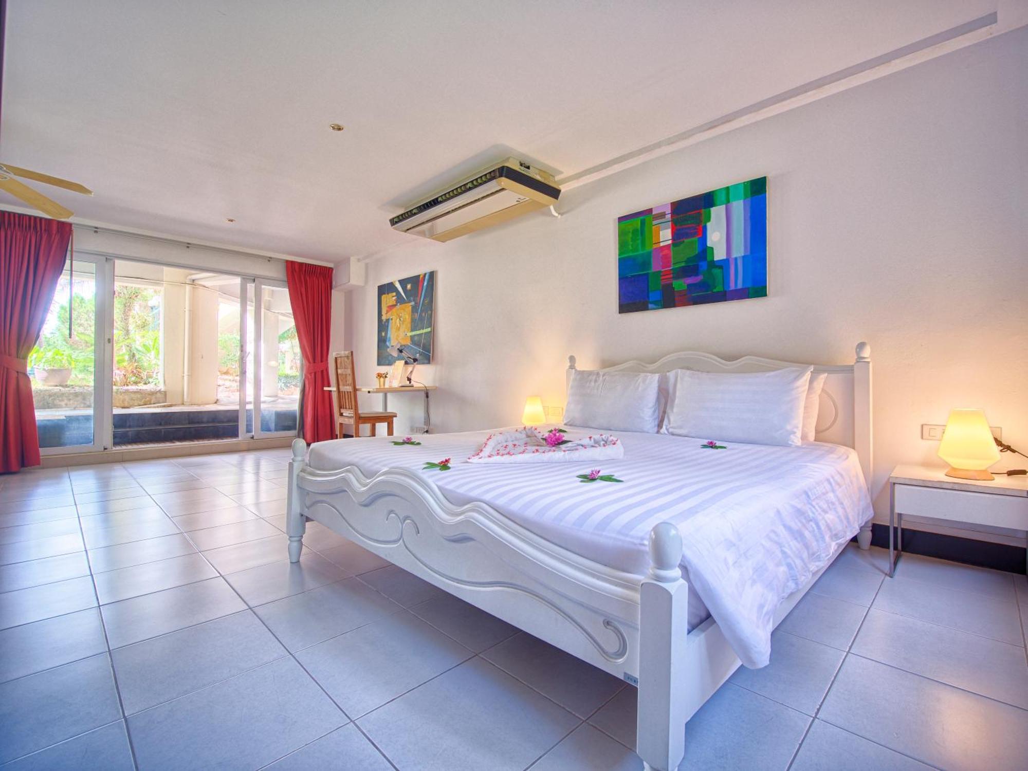 Serenity Lakeside Hotel Kathu