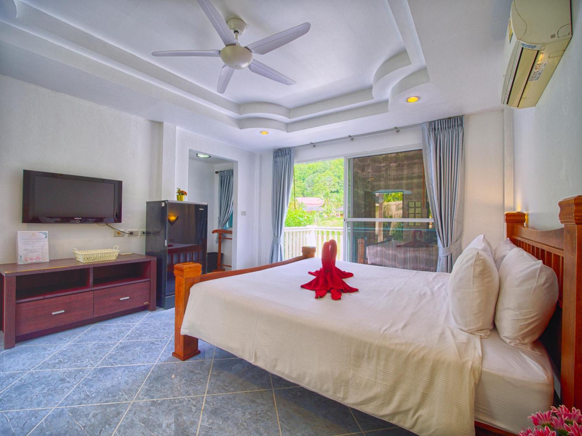 Hotel Serenity Lakeside Kathu