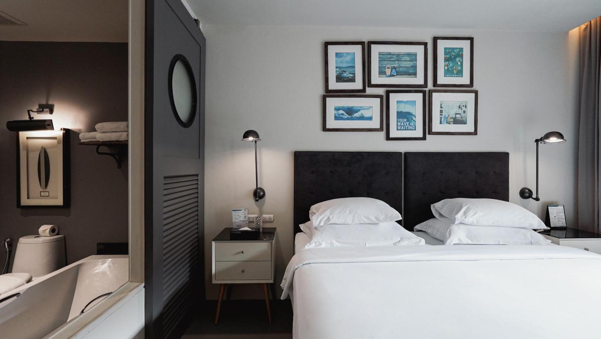 Sugar Marina Hotel-surf-kata - Sha Hotel