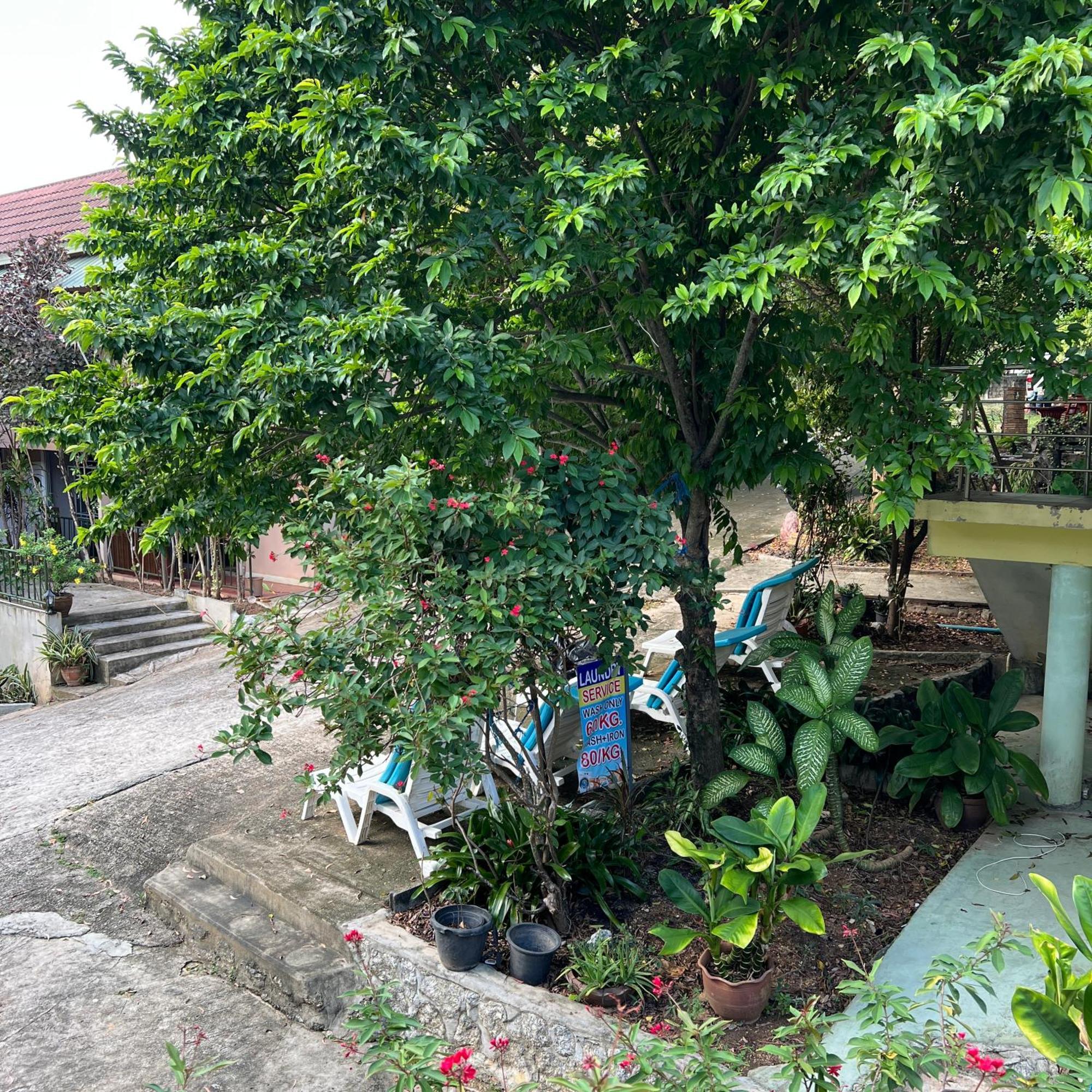 Kata Merit Hill