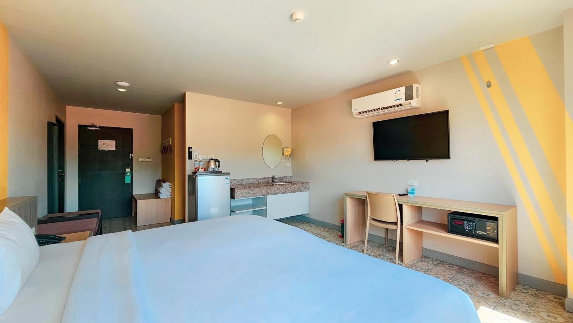 Recenta Suanluang Hotel 4*