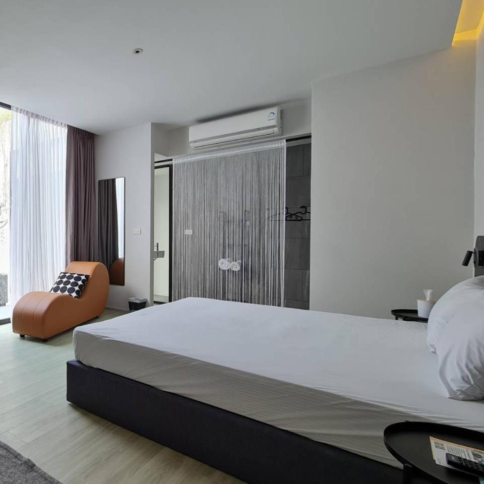 Liebeshotel Innluxphuket