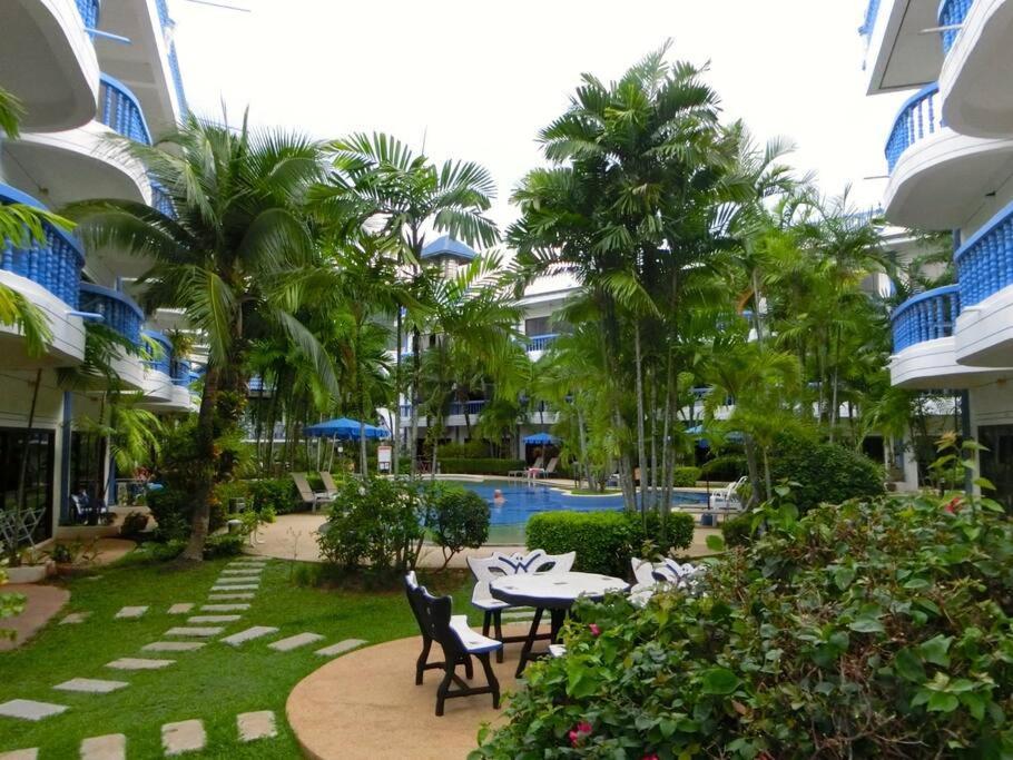 Apartment Amazing One Bedroom Club