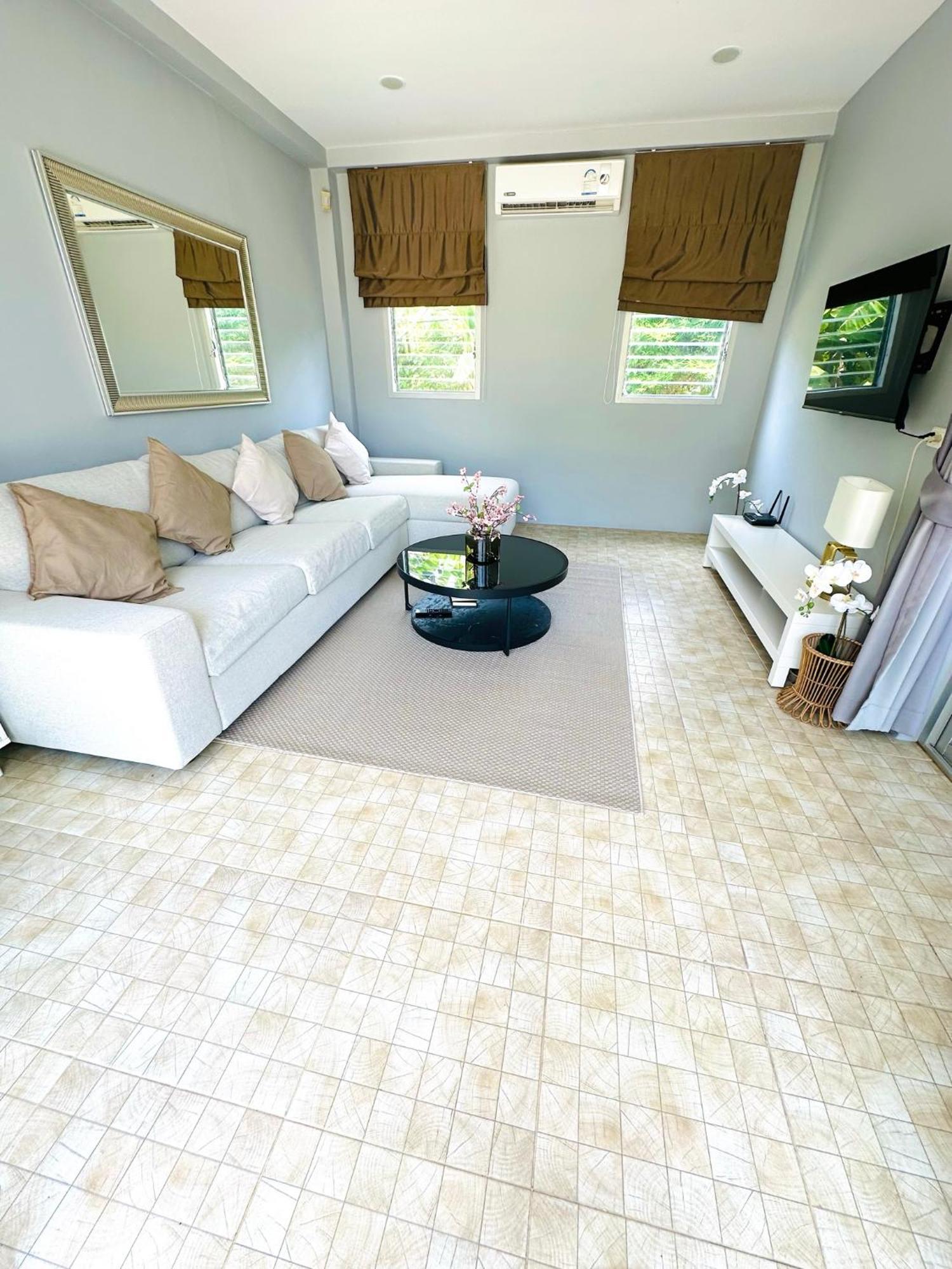 Peaceful Retreat By Nai Thon Villa Phuket