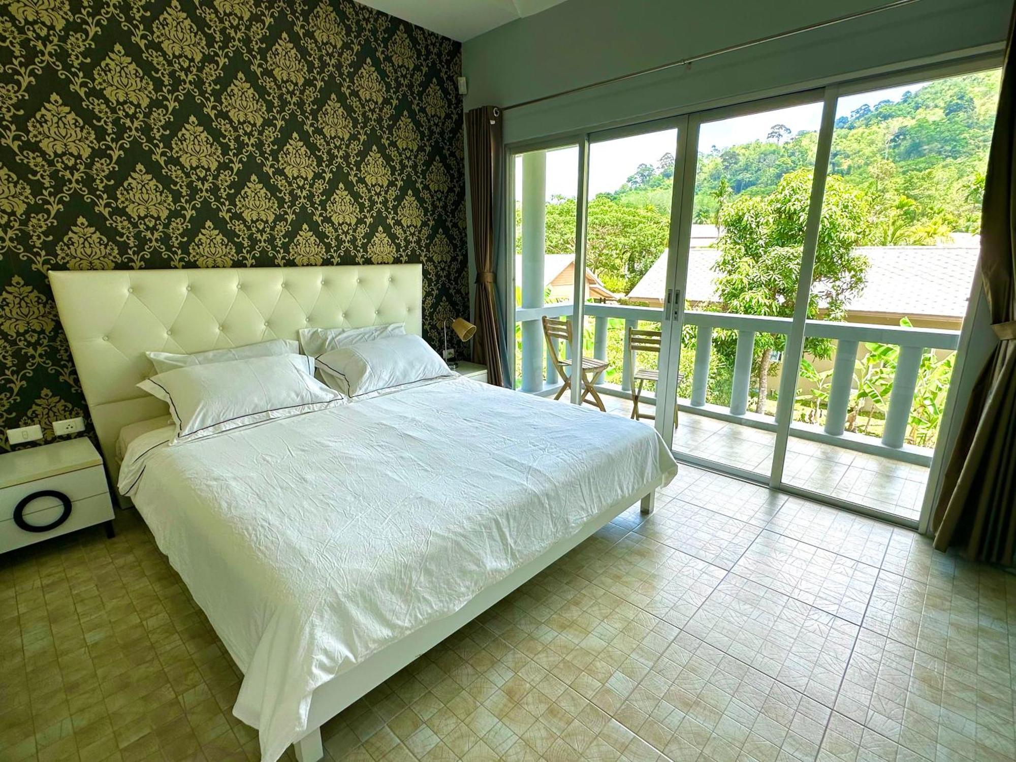 Peaceful Retreat By Nai Thon Phuket