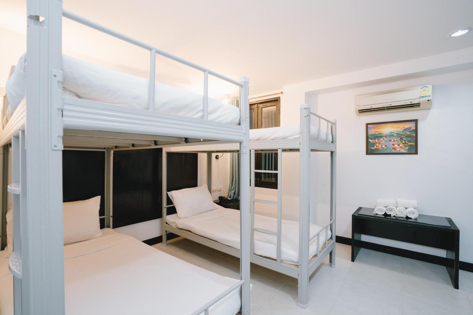 Noble House Hotel 3*