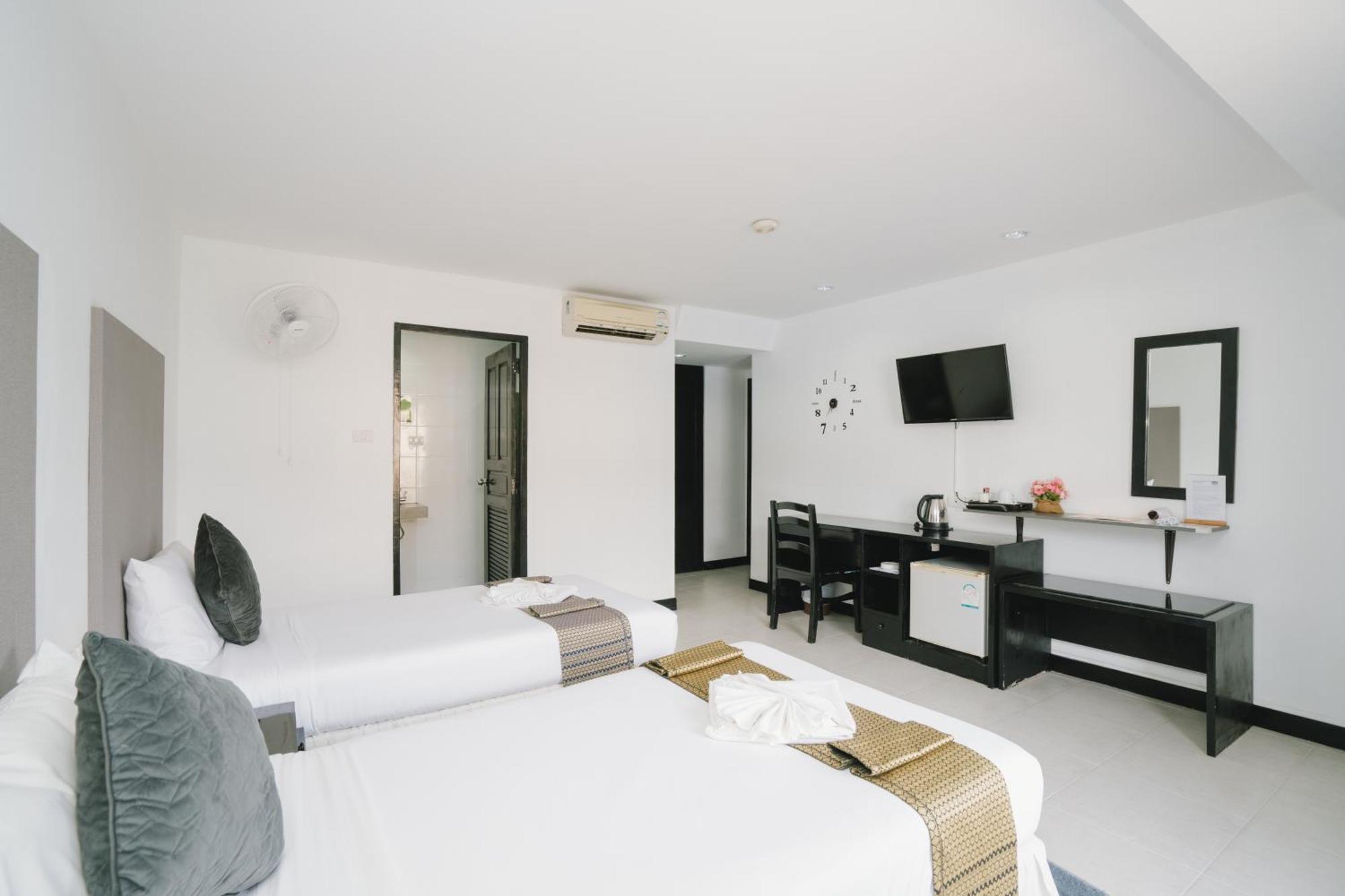 Noble House Hotel Patong